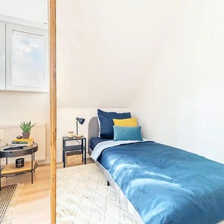 Appartamento Vollausgtesttattes Modernes Studio,nahe Btu,netflix,kostenloser Tiefgaragenstellplatz