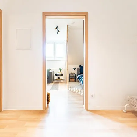 Vollausgtesttattes Modernes Studio,nahe Btu,netflix Apartment Cottbus