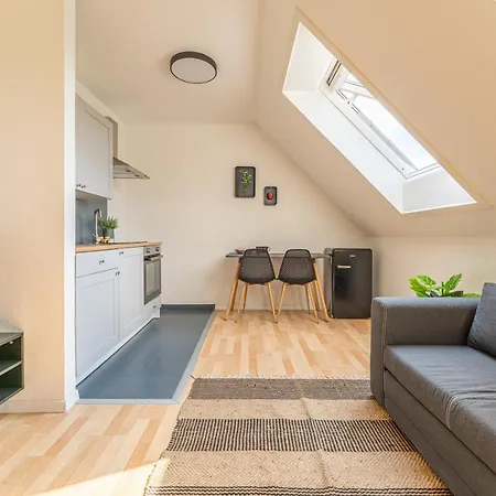 Vollausgtesttattes Modernes Studio,nahe Btu,netflix,kostenloser Tiefgaragenstellplatz Apartament Chociebuż