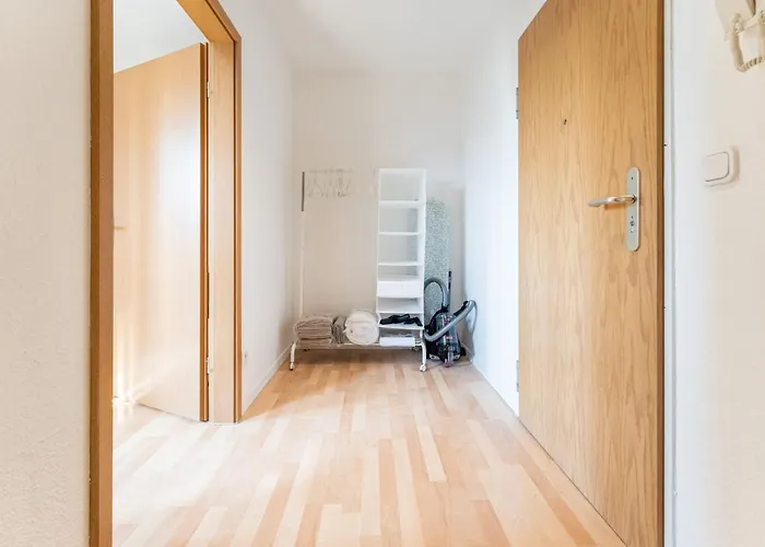 Apartament Vollausgtesttattes Modernes Studio,nahe Btu,netflix,kostenloser Tiefgaragenstellplatz Chociebuż